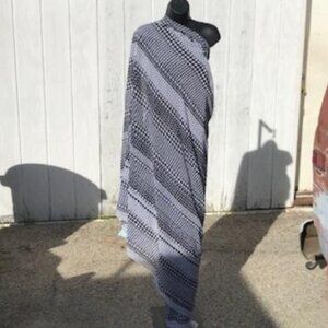 BLACK & WHITE Abstract Diamond Pattern 5.6 Yards x 58 inch wide Joann Fabrics